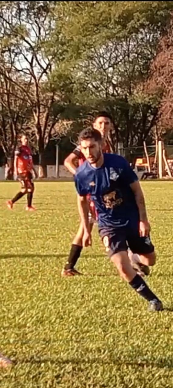 Con doblete de Nico Rojas Unión Bossetti derrotó al campeón.