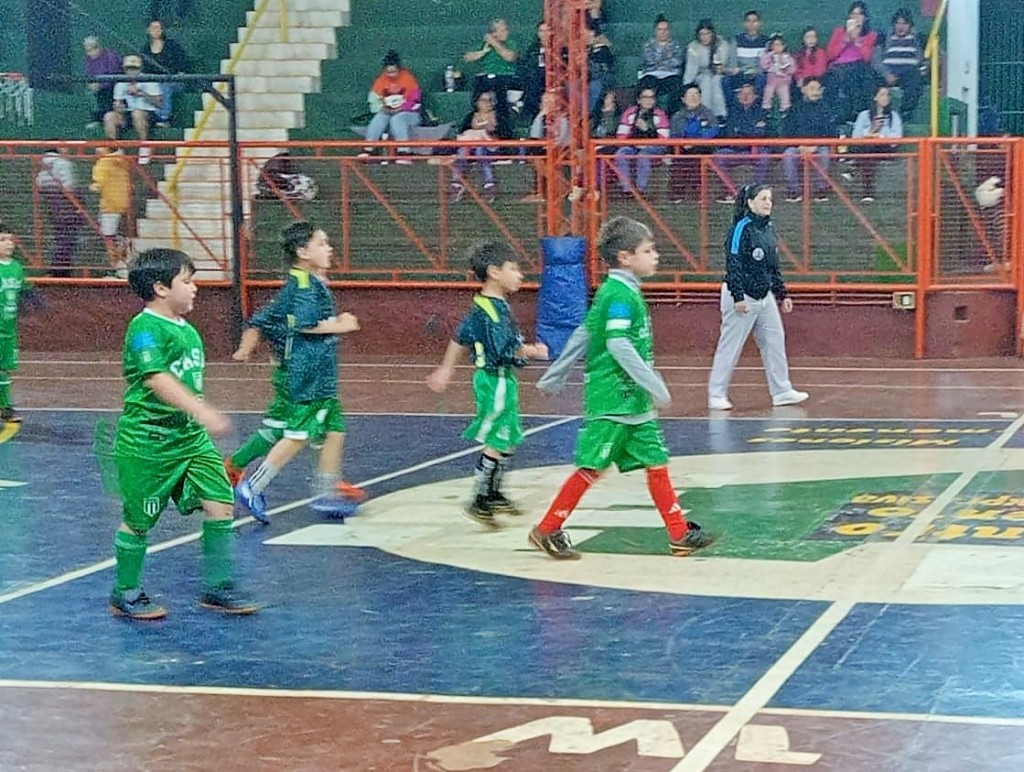 Futsal Sub 8: San Miguel B venció 14 al A pero igual todo quedó entre amigos