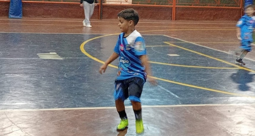 Futsal Sub 8: Cataratas FC goleó y alcanzó la cima