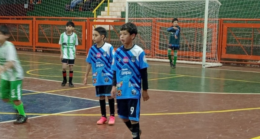 Futsal Sub-10: Cataratas FC debutó con muchos goles